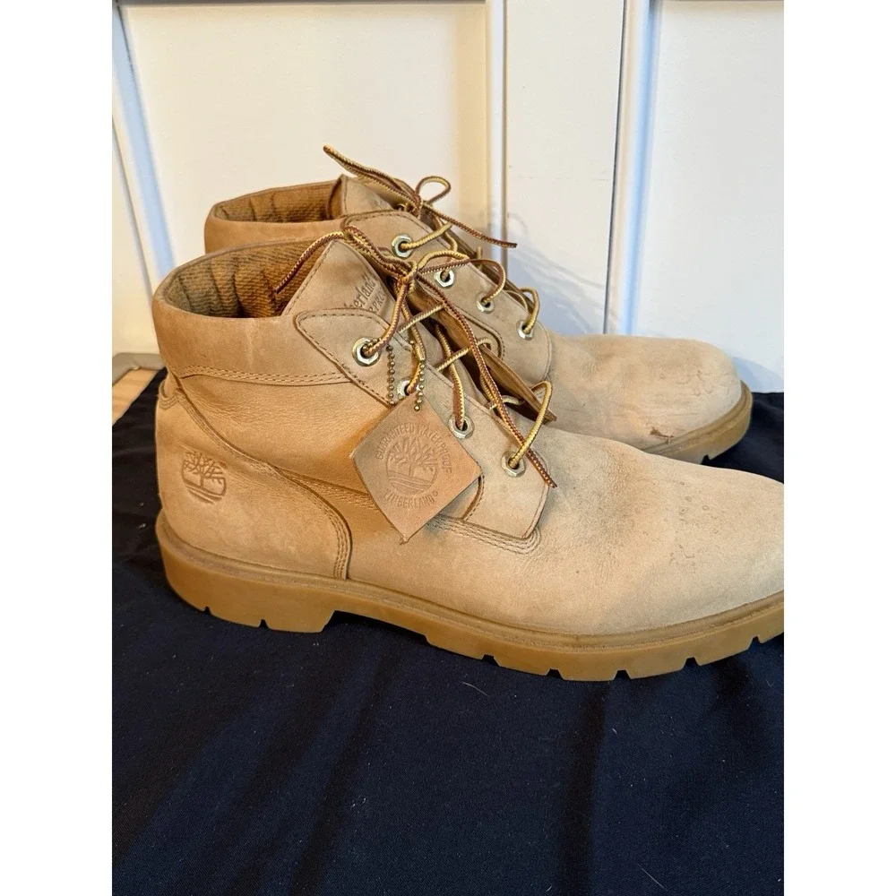Timberland Classic Chukka Boots - Waterproof, Nubuck (For Men) Sz 11.5